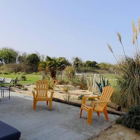 Maison Au Pied Des Dunes, 200M De La Plage Montmartin-sur-Mer Bagian luar foto